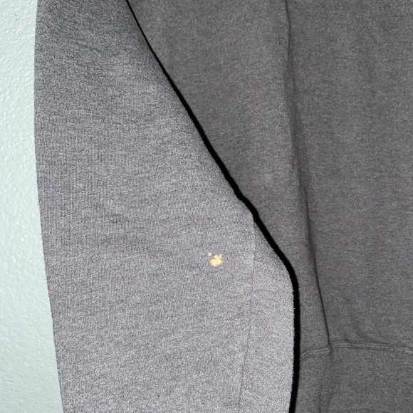 Champion Crewneck - Picture 2 of 3